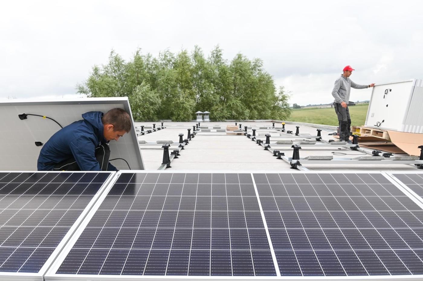 Zonnepanelen op Duinenhuis